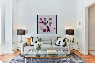 2427 8K Reproduction