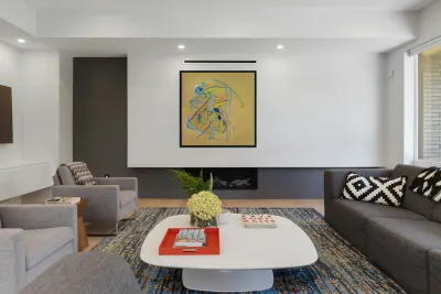 2490 8K Reproduction