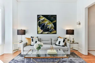 2713 8K Reproduction