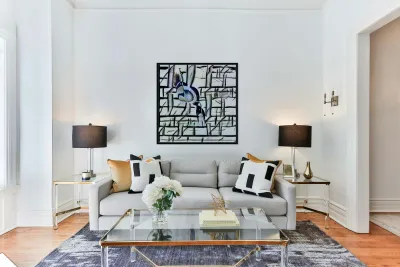 2752 8K Reproduction