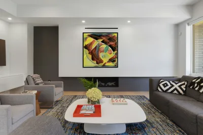 2740 8K Reproduction