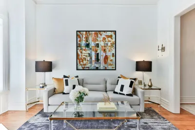 3045 8K Reproduction