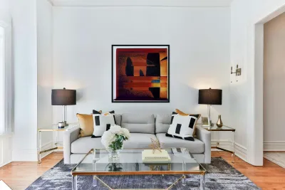 3283 8K Reproduction