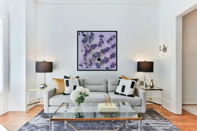 3921 8K Reproduction