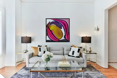 4091 8K Reproduction