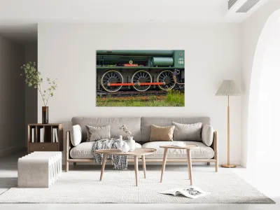 Detail of the wheels and coupling rod on the Isle of Wight Steam Reproduction