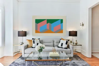 Josef Albers    23 Reproduction