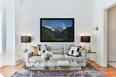 CANADIAN MOUNTAINS Reproduction