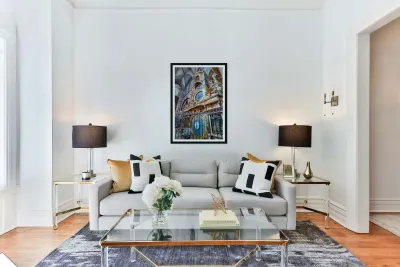 Discovering the astronomical clock in strasbourg cathedral Reproduction