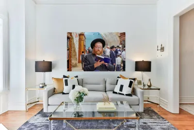 Orthodox Jews pray at the Western Wall in Jerusalem Reproduction