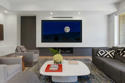 FULL MOON RESTING Reproduction