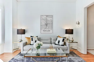 Portland portrait 2 3 Reproduction