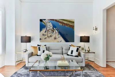 Maman sculpture by Louise Bourgeois near Nervion River in Bilbao Reproduction