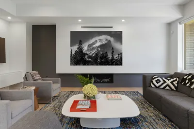 Rocky Mountain Might Reproduction