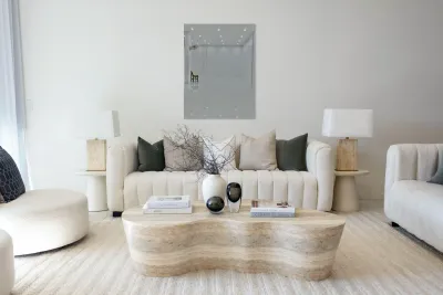 White Room Reproduction