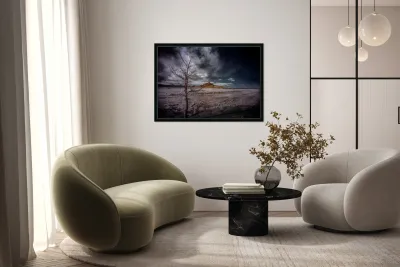 Realm of the Unknown: Lone Tree Mount Reproduction