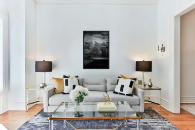 Castles Guardian Reproduction