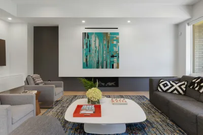 A Touch of Color: Celebrating Hue at The Artful Mane 71 Reproduction