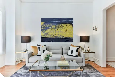 Urban Triumph Reproduction